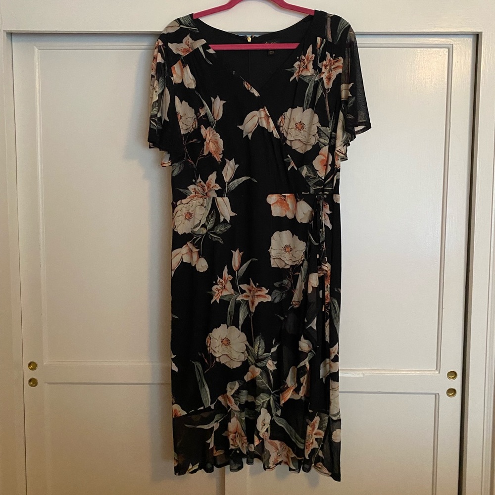 Thalia sodi faux wrap dress with ruffled bottom